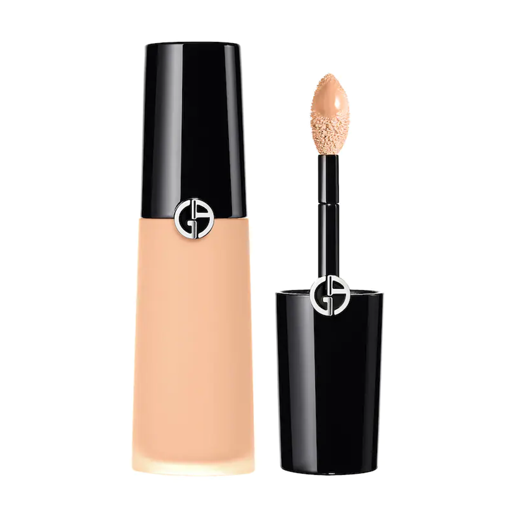 ARMANI BEAUTY - LUMINOUS SILK FACE AND UNDER-EYE CONCEALER (VERY FAIR WITH A GOLDEN UNDERTONE) - MyVaniteeCase