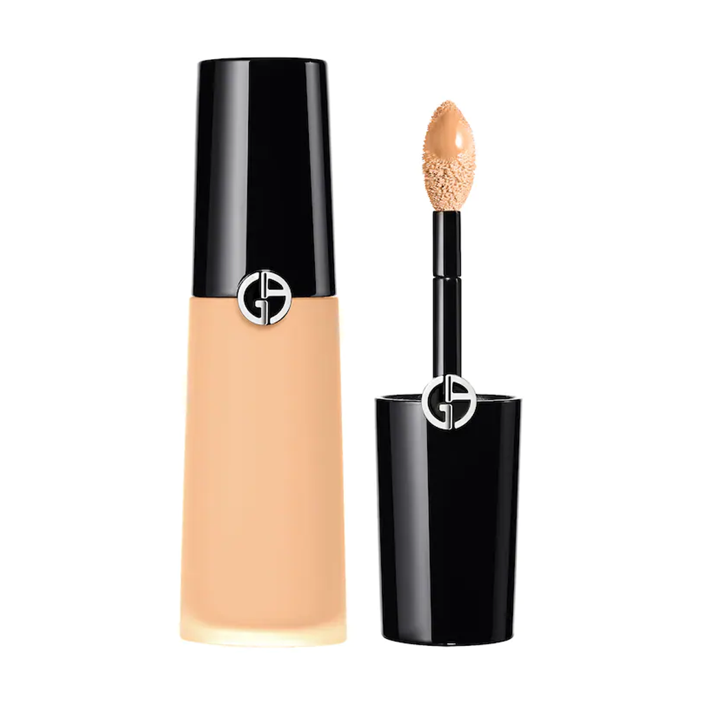 ARMANI BEAUTY - LUMINOUS SILK FACE AND UNDER-EYE CONCEALER (LIGHT TO MEDIUM WITH A NEUTRAL UNDERTONE) - MyVaniteeCase