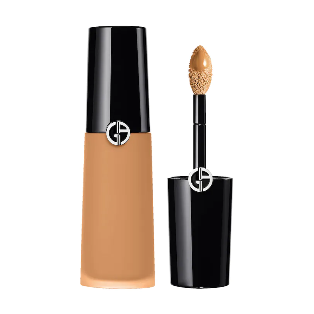 ARMANI BEAUTY - LUMINOUS SILK FACE AND UNDER-EYE CONCEALER (MEDIUM TO TAN WITH A PEACH UNDERTONE) - MyVaniteeCase